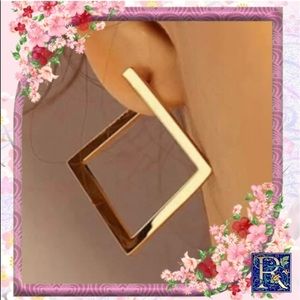 Gold Geometric Square Earrings